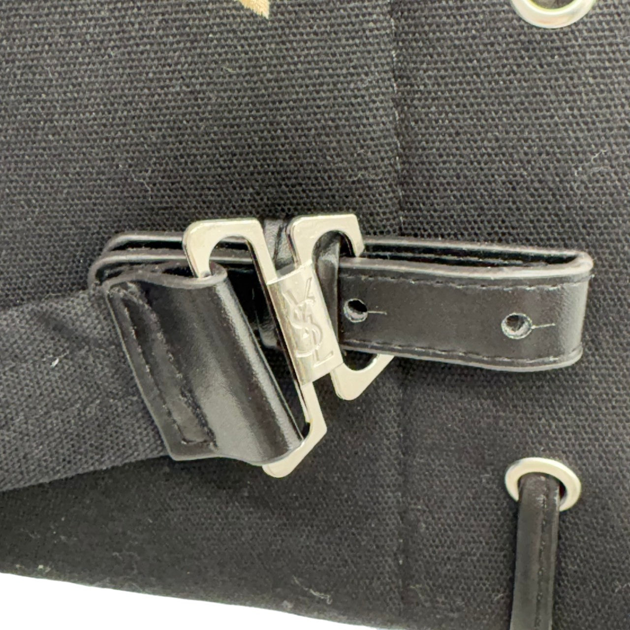 美品 イヴ・サンローラン Yves Saint Laurent YSL トートバッグ ハンドバッグ 肩掛け ワンショルダー キャンバス レザー ブラック 黒 ゴールド金具 ビッグロゴ デカロゴ クラシック エレガント ヴィンテージ ビンテージ 希少 s15