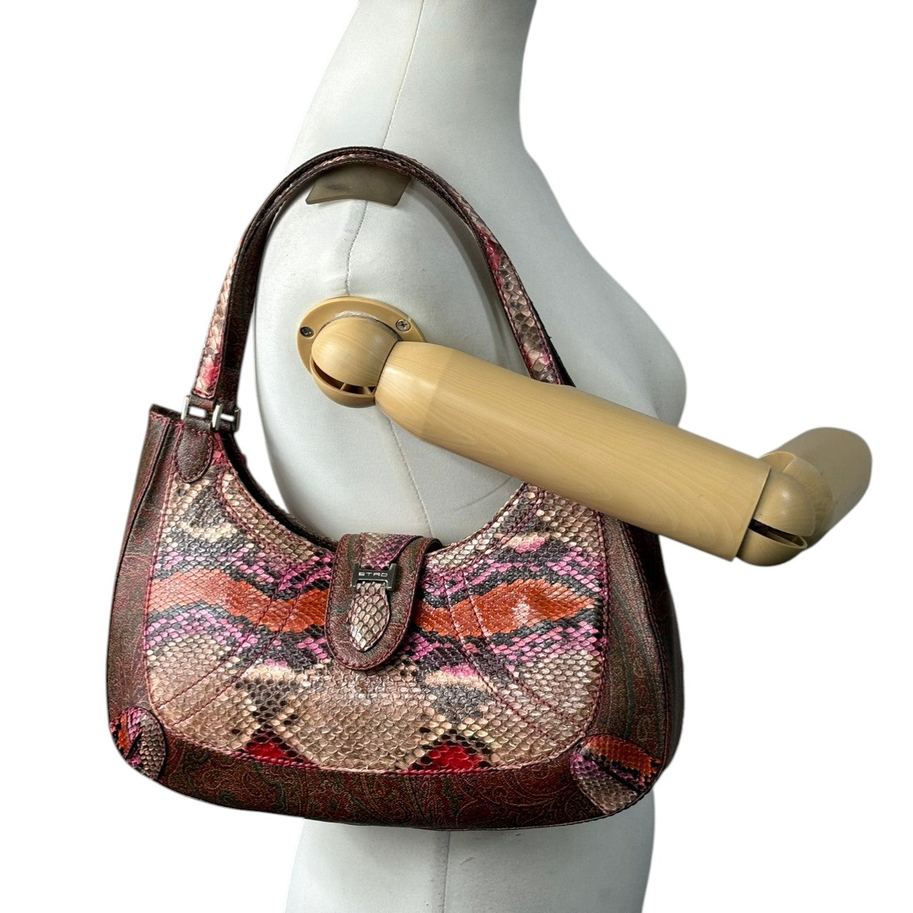 エトロ ETRO ハンドバッグ ワンショルダーバッグ ペイズリー柄 マルチカラー 型押しレザー 本革 ゴールド金具 クラシック エレガント 自立可 鞄 カバン レディース 上品 高級 お出かけ 行事 参観日 二次会 パーティー 希少 美品 s15