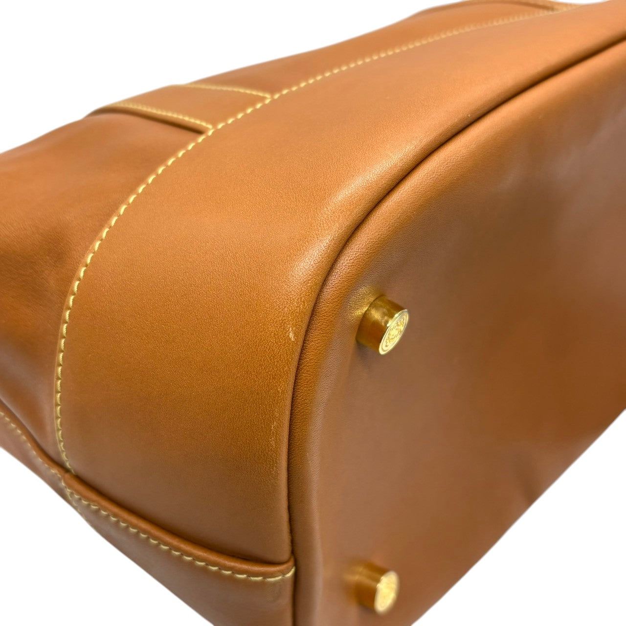 ロエベ LOEWE ハンドバッグ トートバッグ レザー 本革 ブラウン 茶色 キャメル アナグラム 型押し ロゴ ゴールド金具 ヴィンテージ ビンテージ クラシック エレガント 鞄 カバン 手提げ レディース 上品 高級 お出かけ 普段使い 通勤 通学 i