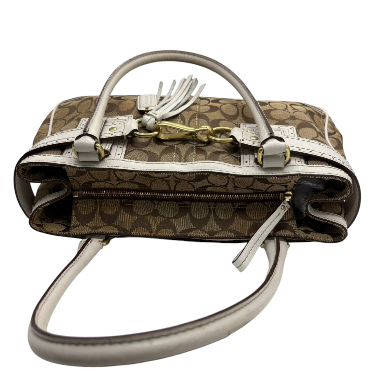 コーチ COACH ハンドバッグ トートバッグ シグネチャー キャンバス レザー 本革 ベージュ ホワイト 白 ゴールド金具 ワンショルダー 自立可 タッセル クラシック エレガント ヴィンテージ ビンテージ 鞄 カバン レディース 10508 s23