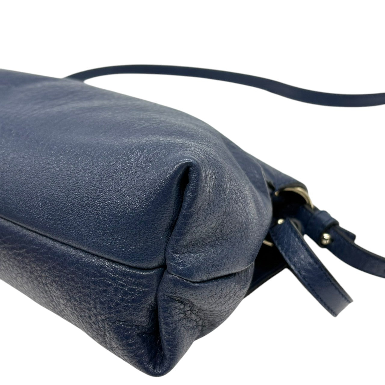 【極美品】クロエ Chloe リリィ 2WAY ハンドバッグ ショルダーバッグ ポシェット リリィ リボン レザー 本革 ネイビー 紺 ゴールド 金具 斜め掛け可 ミニバッグ カバン 鞄 レディース エレガント 上品 華やか 状態良好 希少 レア s20