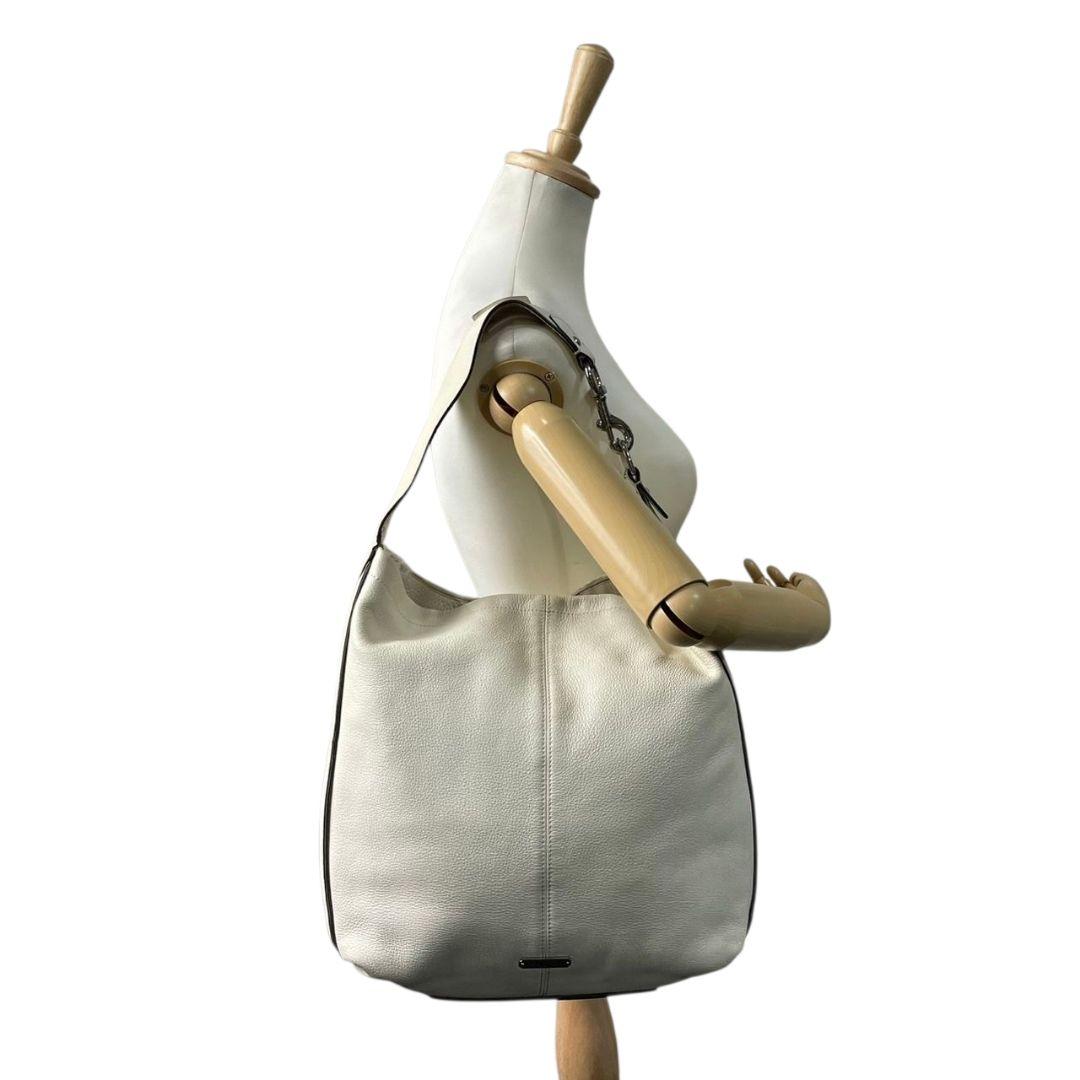 コーチ　ハンドバッグ　白　ワンショルダー　ホーボー　A4収納　COACH　T4　トートバッグ　レザー　本革　肩掛け可　肩かけ可　シルバー金具　ロゴタグ　ロゴプレート　F31287　ホワイト