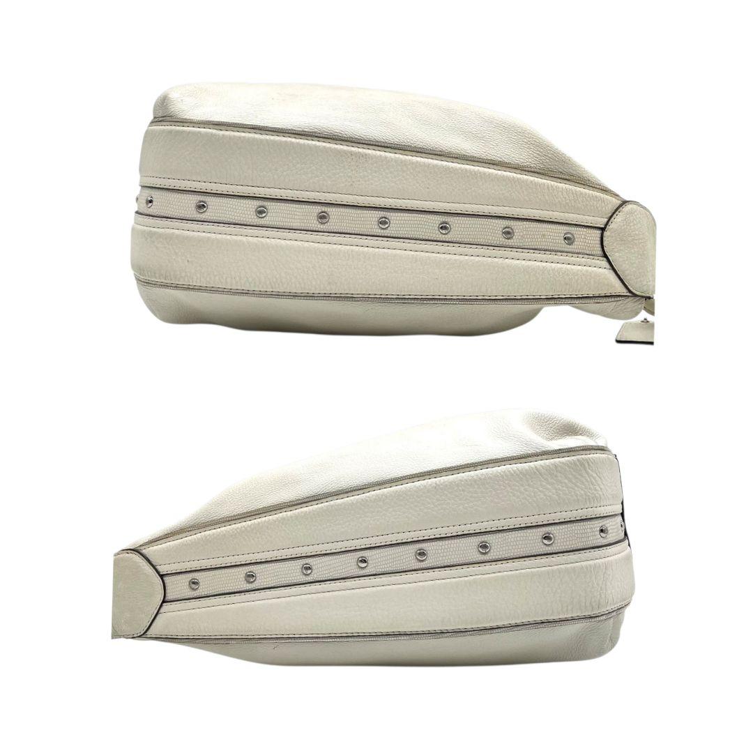 コーチ　ハンドバッグ　白　ワンショルダー　ホーボー　A4収納　COACH　T4　トートバッグ　レザー　本革　肩掛け可　肩かけ可　シルバー金具　ロゴタグ　ロゴプレート　F31287　ホワイト