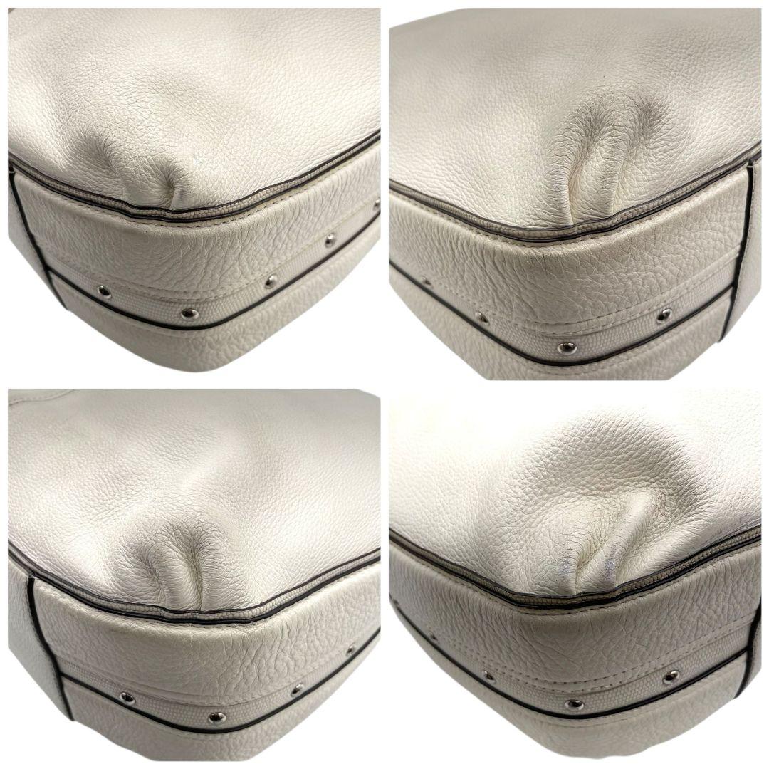 コーチ　ハンドバッグ　白　ワンショルダー　ホーボー　A4収納　COACH　T4　トートバッグ　レザー　本革　肩掛け可　肩かけ可　シルバー金具　ロゴタグ　ロゴプレート　F31287　ホワイト