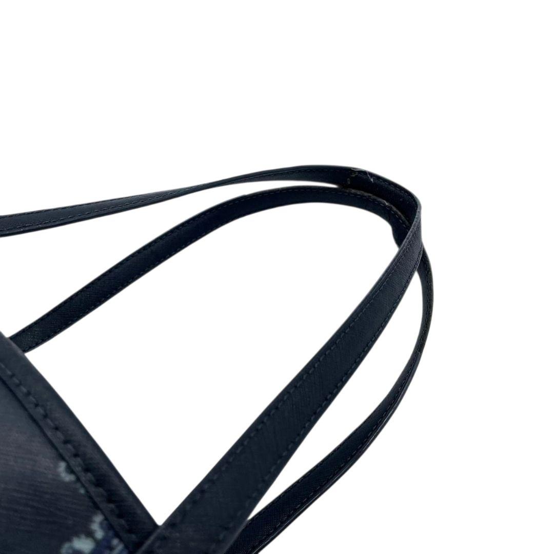 マイケルコース　トートバッグ　紺　ペイズリー柄　ワンショルダー　レザー　T7　ハンドバッグ　MICHAEL KORS　A4収納　本革　肩掛け可　肩かけ可　ゴールド金具　ロゴプレート　ネイビー