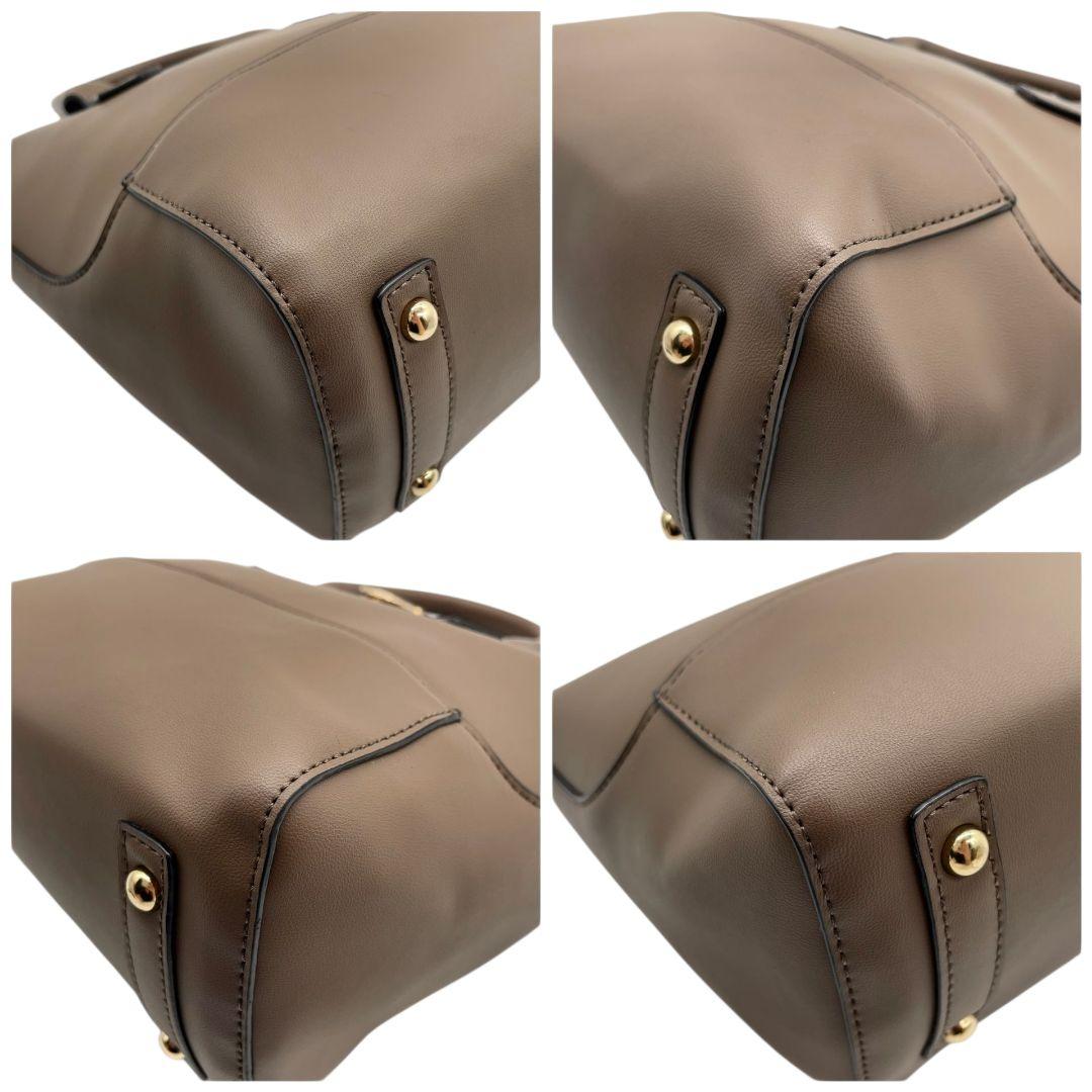 ノーブランド　ハンドバッグ　茶　フラップ　2way　レザー　s69　ショルダーバッグ　トートバッグ　斜め掛け可　本革　ゴールド金具　ターンロック　ブラウン