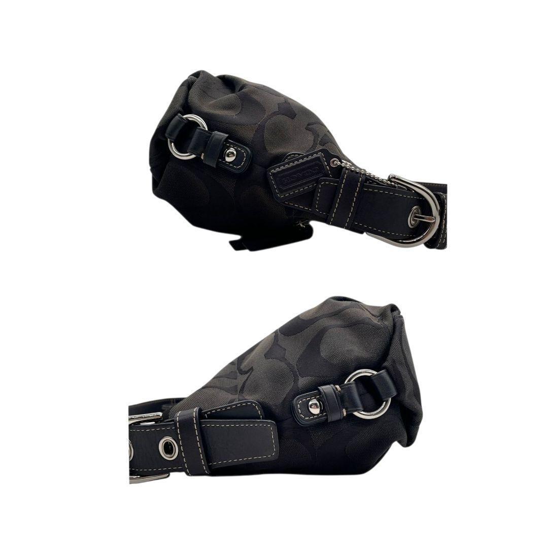 コーチ　ショルダーバッグ　黒　シグネチャー　斜め掛け可　キャンバス　T8　COACH　レザー　本革　ロゴタグ　シルバー金具　F15068　ブラック