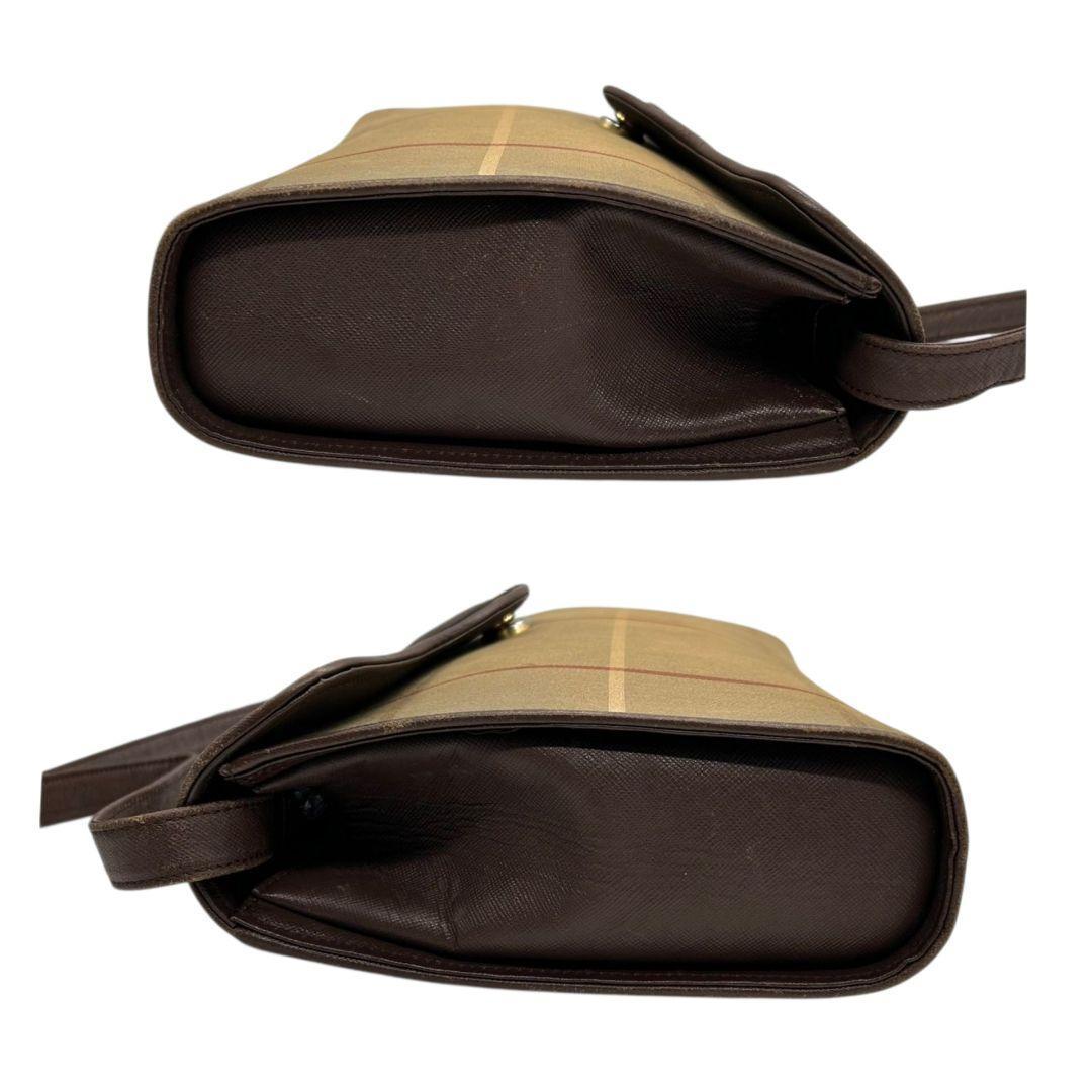 バーバリー ショルダーバッグ 茶 ブラウン ベージュ ノバチェック フラップ 斜め掛け可 ナイロン レザー 本革 ロゴプレート シルバー金具 Burberrys’ おしゃれ 本物保証 鑑定済 スピード発送