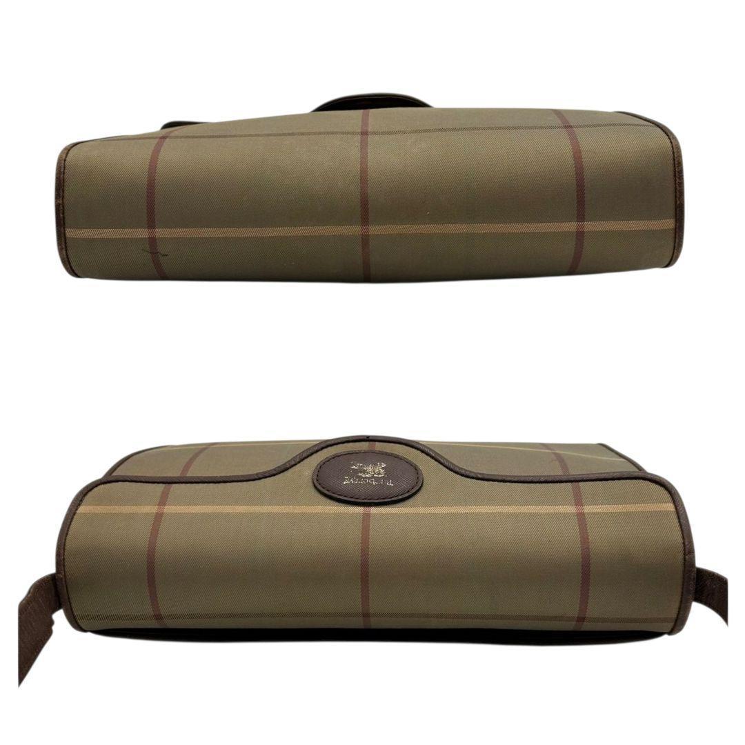 バーバリー ショルダーバッグ 茶 ブラウン ベージュ ノバチェック フラップ 斜め掛け可 ナイロン レザー 本革 ロゴプレート シルバー金具 Burberrys’ おしゃれ 本物保証 鑑定済 スピード発送