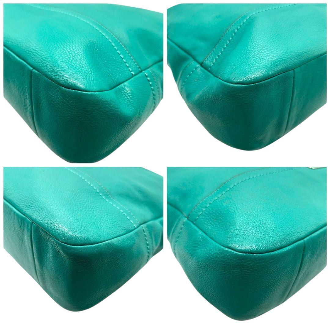 コーチ ハンドバッグ 緑 A4収納 自立可 ロゴプレート レザー トートバッグ 本革 グリーン シルバー金具 F28293