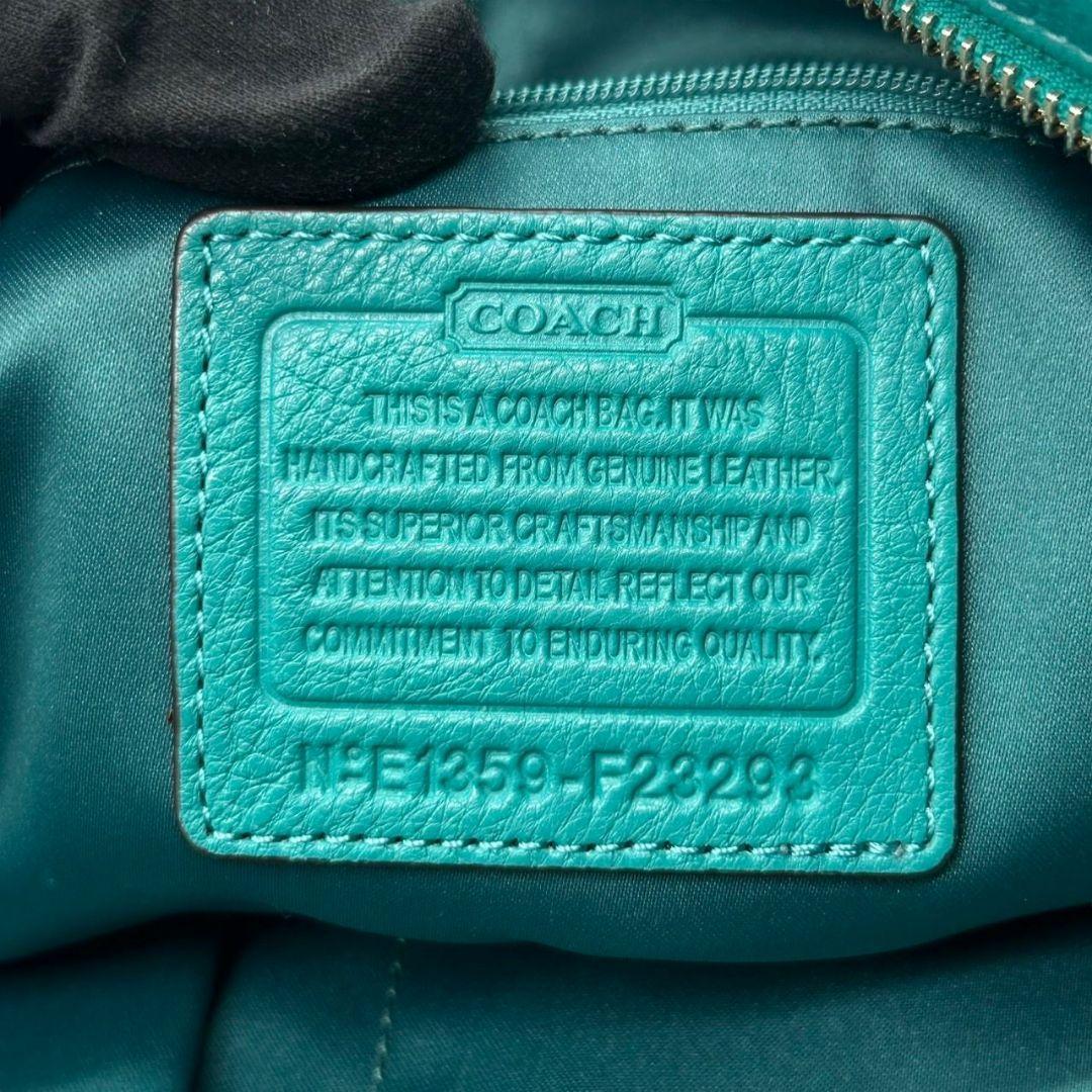 コーチ ハンドバッグ 緑 A4収納 自立可 ロゴプレート レザー トートバッグ 本革 グリーン シルバー金具 F28293