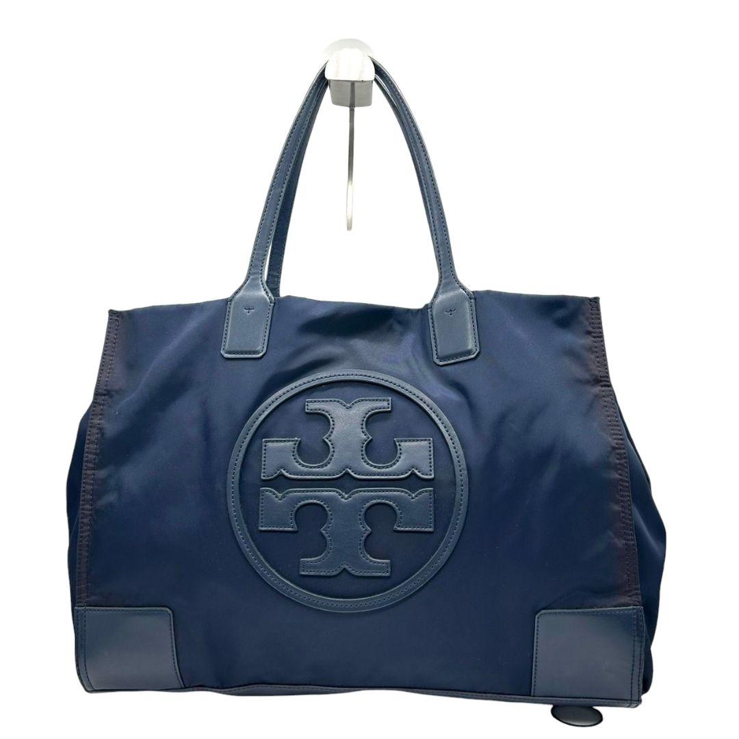 トリーバーチ トートバッグ 紺 デカロゴ A4収納 ワンショルダー T8 ハンドバッグ 肩掛け可 肩かけ可 ネイビー レザー 本革 ナイロン ロゴプレート TORY BURCH