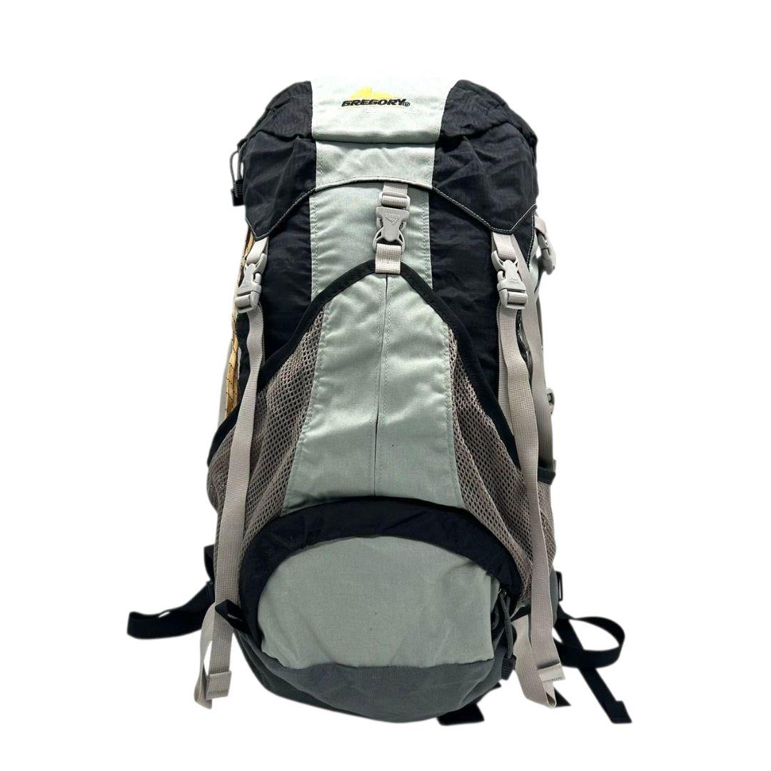 グレゴリー バックパック 黒 グレー Breeze 45 ロゴ ナイロン A4収納 ブラック GREGORY X 大容量 トレッキング アウトドア リュック デイパック 高機能 通気性 軽量