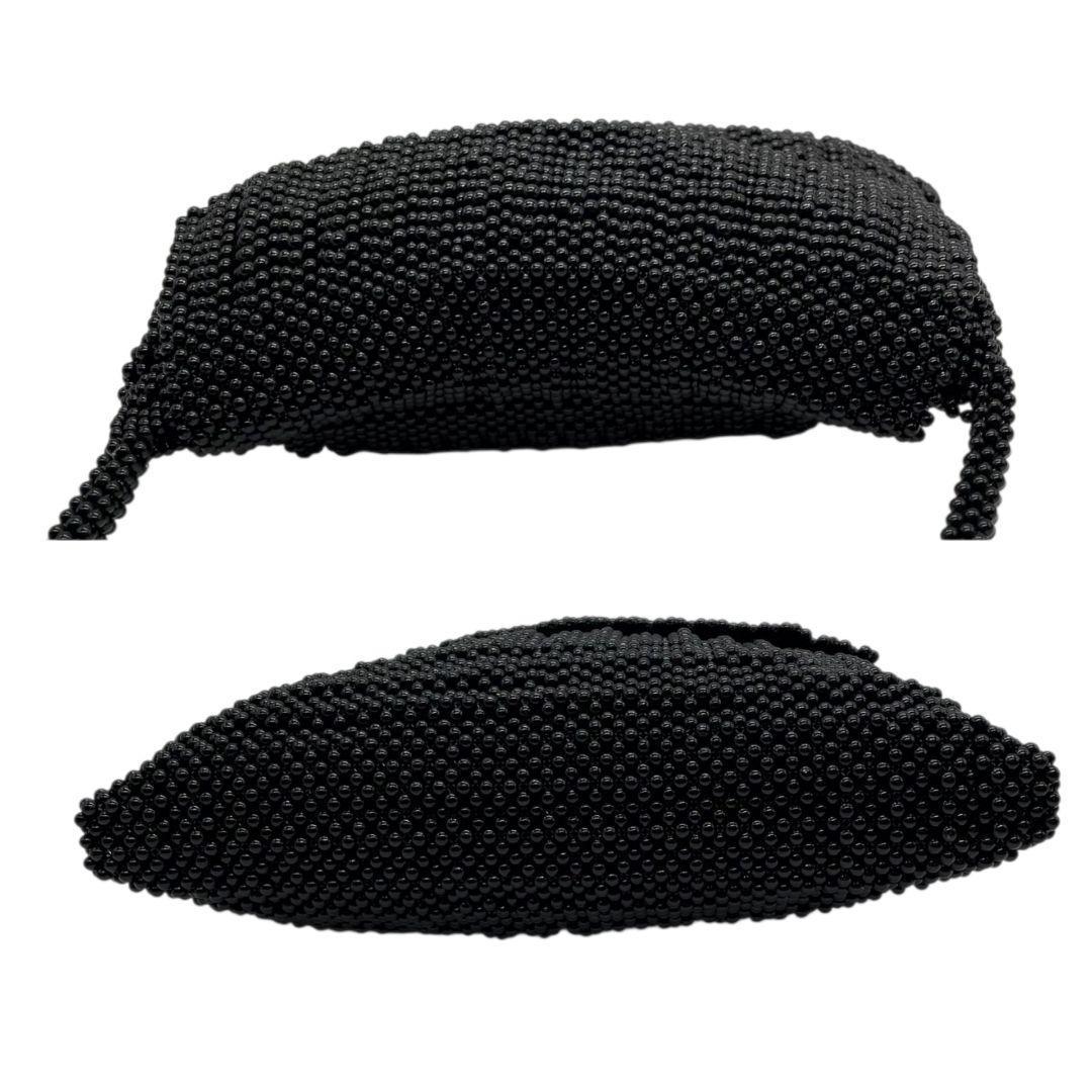 未使用級 ノーブランド ハンドバッグ ブラック 黒 黒珊瑚 本珊瑚 ビーズ フラップ 自立可 トートバッグ ワンショルダー 肩掛け可 肩かけ可 Q 上品 高級感 希少