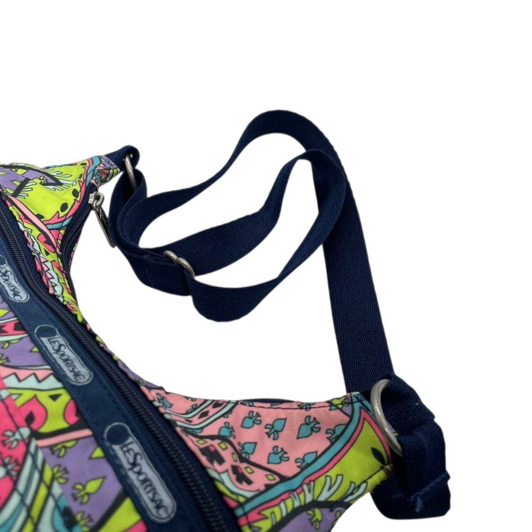 レスポートサック ショルダーバッグ ペイズリー柄 総柄 ネイビー ピンク パープル ナイロン 斜め掛け可 ロゴ u5 バッグ LeSportsac