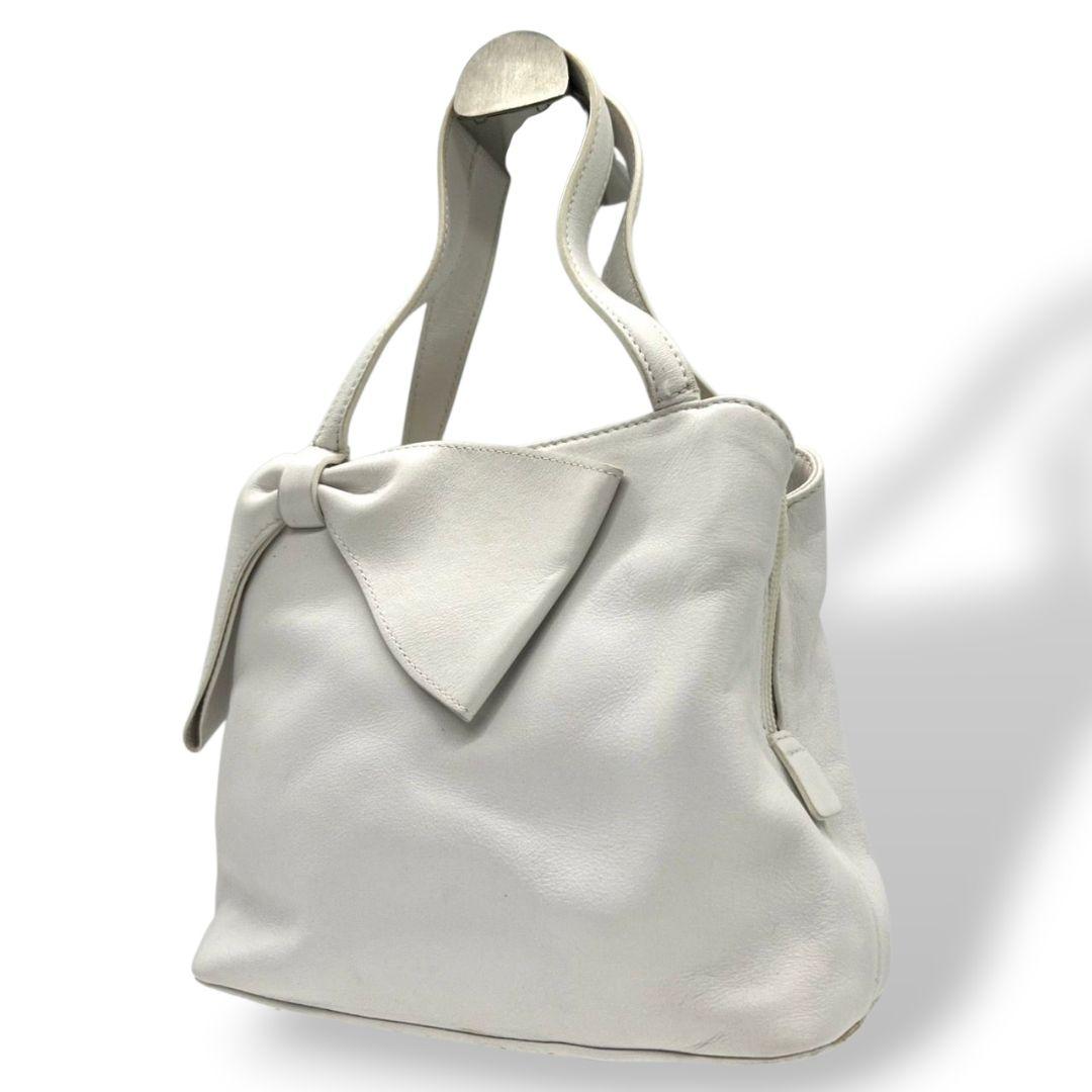 フルラ ハンドバッグ 白 ホワイト リボン トートバッグ レザー 本革 ロゴプレート シルバー金具 s62 FURLA ブランド レディース エレガント 上品