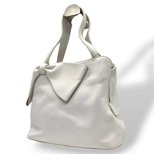 フルラ ハンドバッグ 白 ホワイト リボン トートバッグ レザー 本革 ロゴプレート シルバー金具 s62 FURLA ブランド レディース エレガント 上品