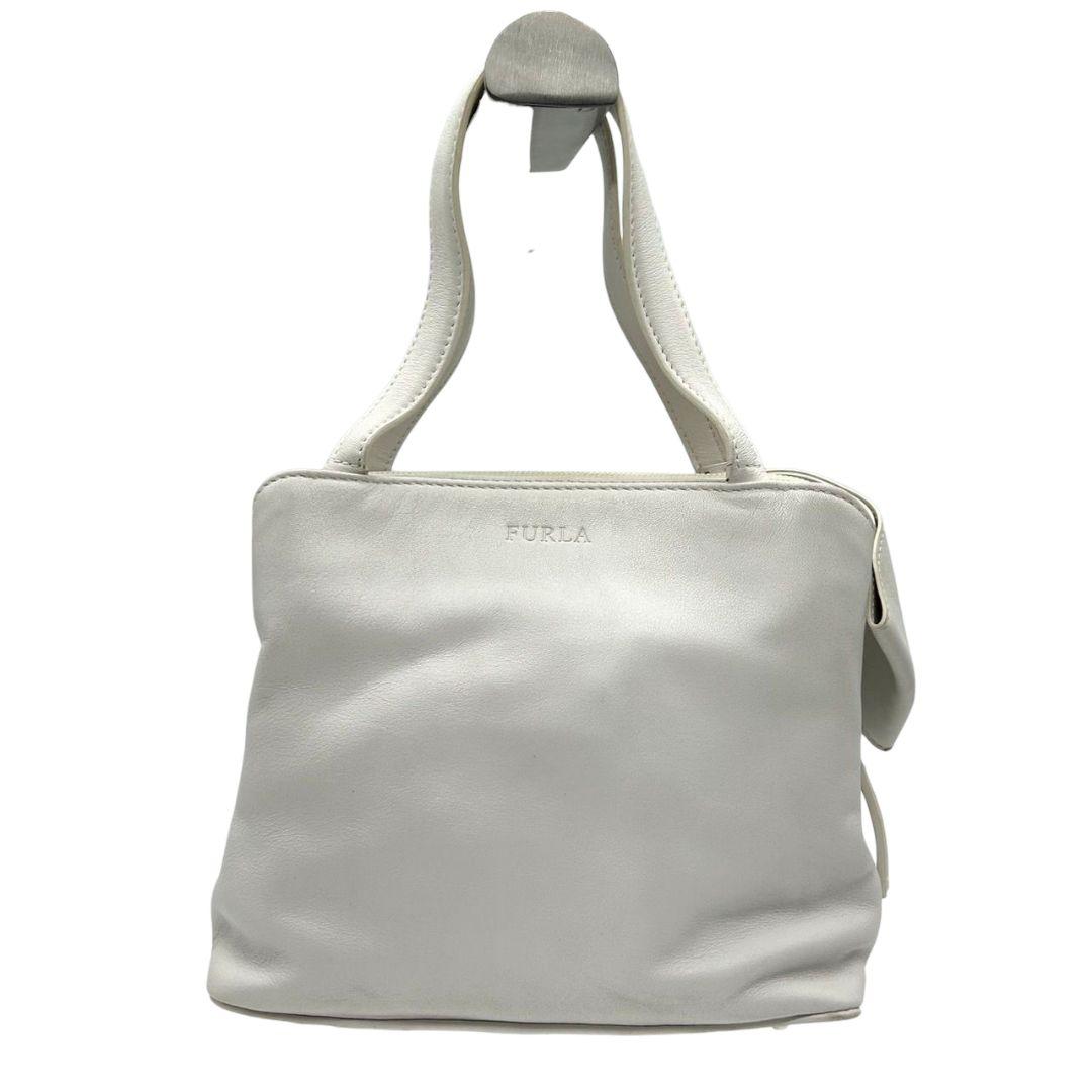 フルラ ハンドバッグ 白 ホワイト リボン トートバッグ レザー 本革 ロゴプレート シルバー金具 s62 FURLA ブランド レディース エレガント 上品