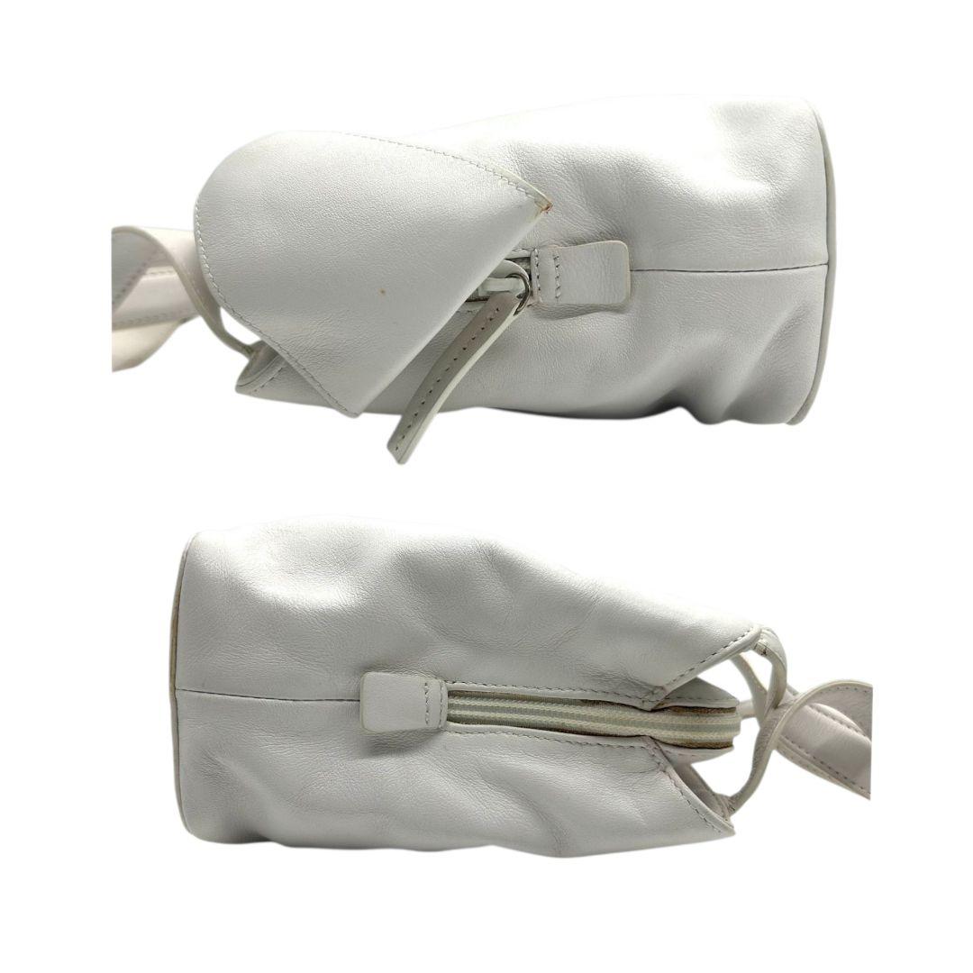 フルラ ハンドバッグ 白 ホワイト リボン トートバッグ レザー 本革 ロゴプレート シルバー金具 s62 FURLA ブランド レディース エレガント 上品