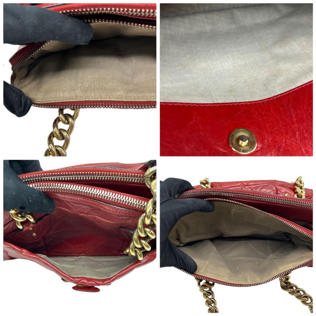 マークジェイコブス ハンドバッグ 赤 キルティング チェーン ロック金具 ワンショルダー レザー トートバッグ 肩掛け可 本革 レッド ゴールド金具 ロゴプレート MARC JACOBS