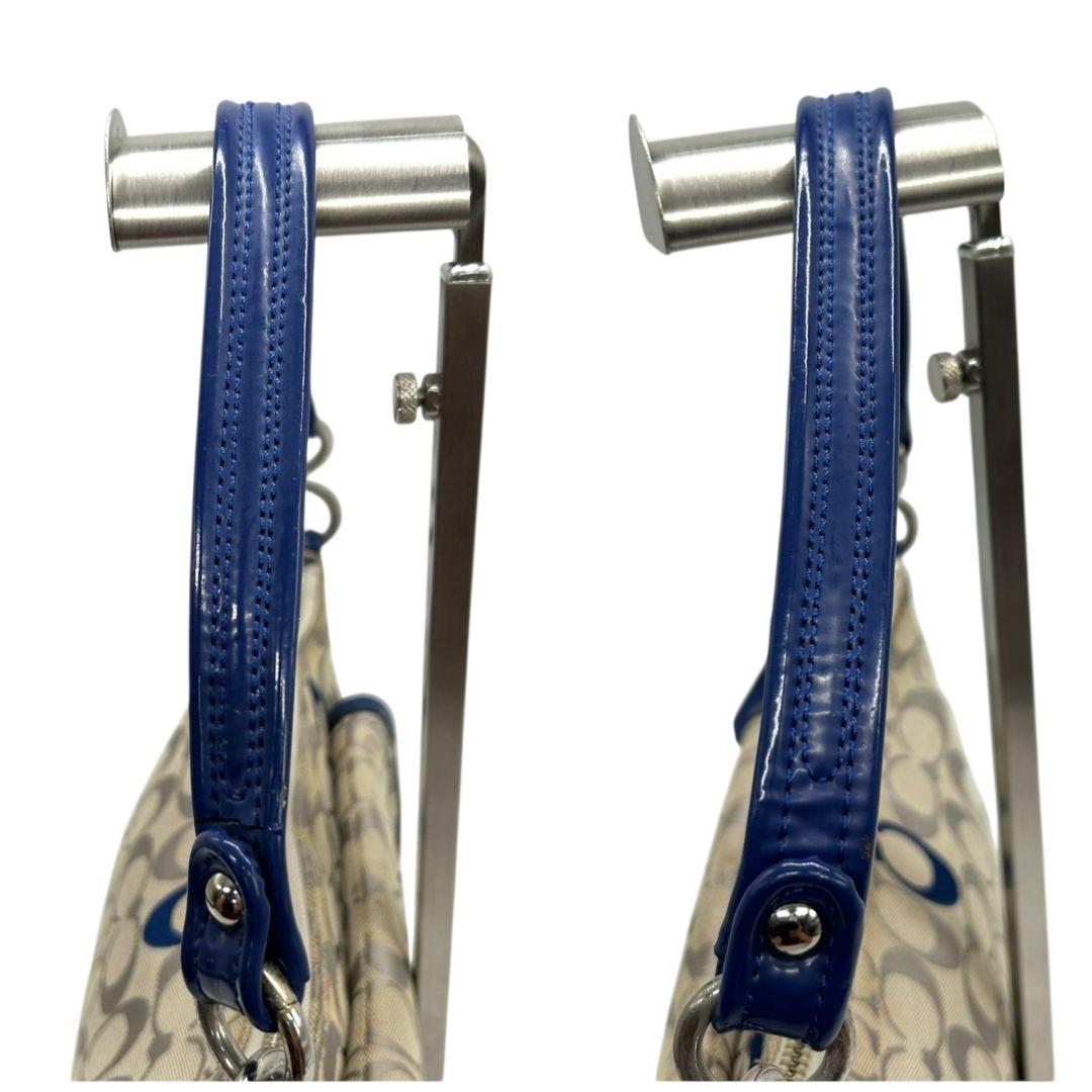 コーチ ハンドバッグ 白 シグネチャー キャンバス ロック金具 ワンショルダー トートバッグ 肩掛け可 肩かけ可 レザー 本革 ホワイト ネイビー COACH F21623 s20 上品