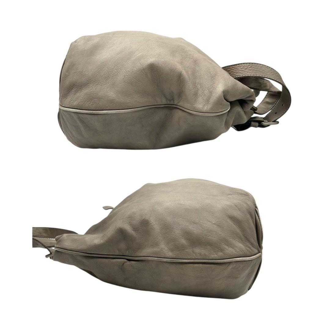 トラモンターノ トートバッグ グレー A4収納 ワンショルダー レザー 本革 ハンドバッグ 肩掛け可 シルバー金具 ロゴプレート T6 TRAMONTANO イタリア製 高級