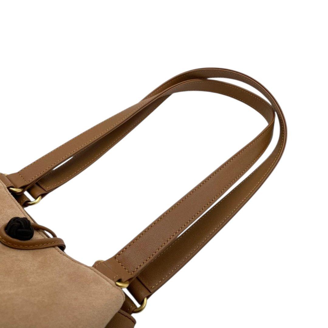 美品 バーバリー スウェード レザー ショルダーバッグ ベージュ ロゴ ワンショルダー ゴールド金具 ハンドバッグ トートバッグ