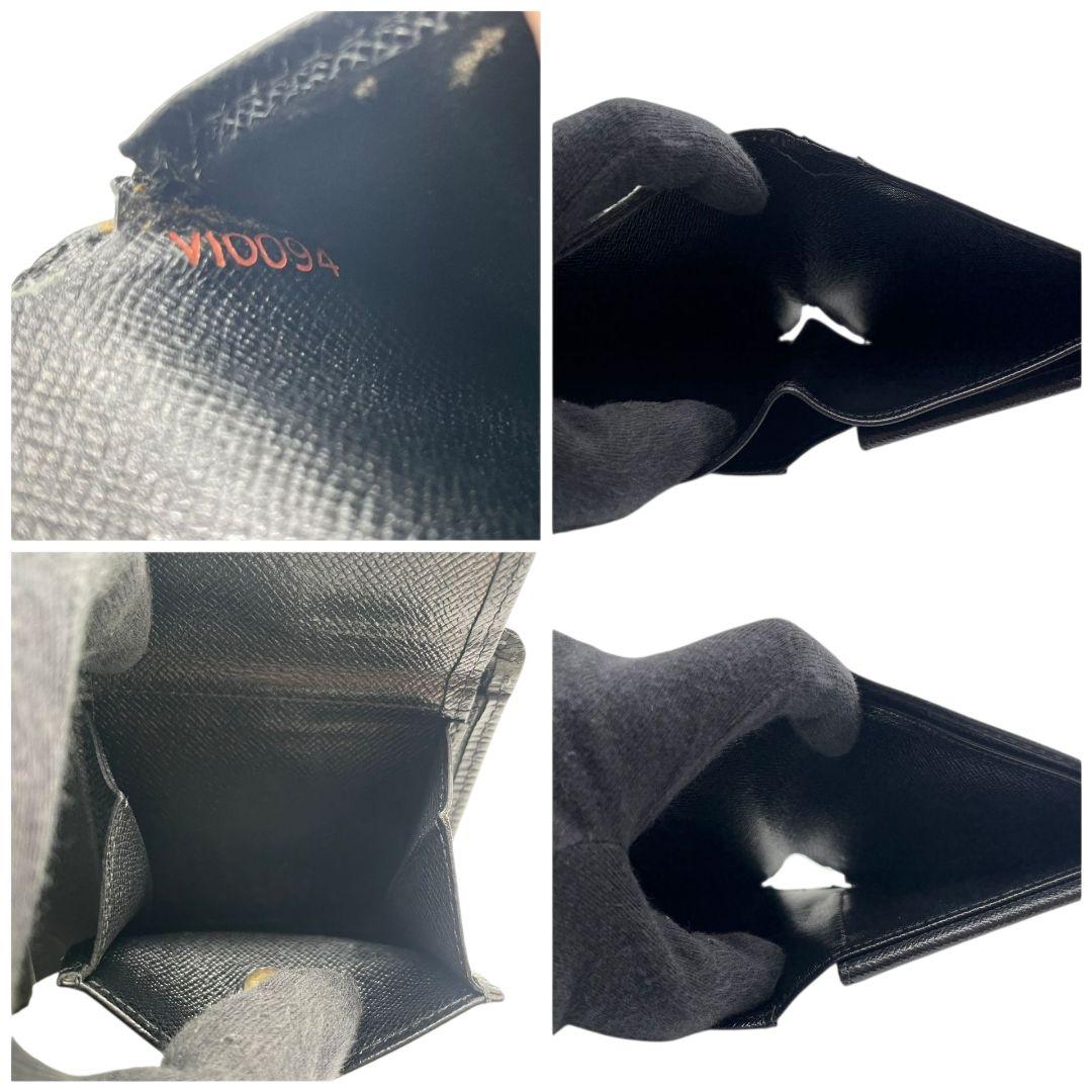ルイヴィトン 二つ折り財布 黒 ブラック エピ ロゴ レザー 本革 コンパクトウォレット 高級感 シンプル LOUIS VUITTON W1