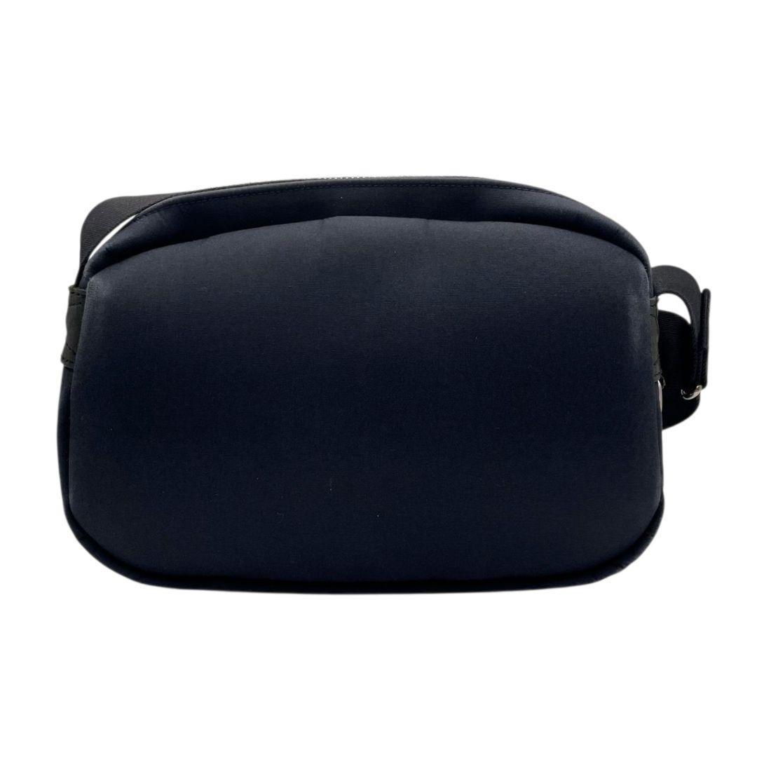 ポーター ショルダーバッグ 黒 ブラック ナイロン 斜め掛け可 ロゴパッチ シルバー金具 軽量 シンプル カジュアル PORTER s22