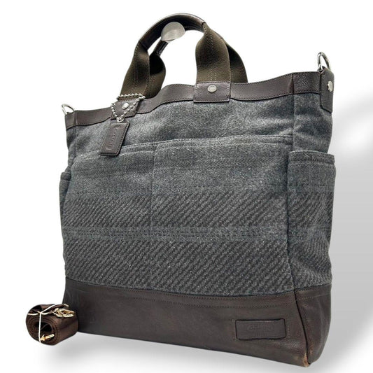 コーチ トートバッグ グレー ヘリンボーン 2way A4収納可 斜め掛け可 ウール レザー 本革 ハンドバッグ ショルダーバッグ 自立可 チャーム付き F70531 ブラウン COACH T7