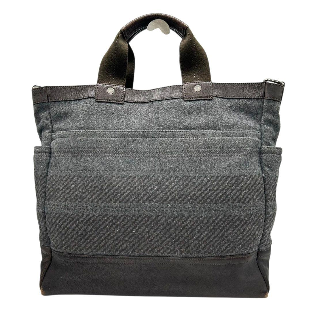 コーチ トートバッグ グレー ヘリンボーン 2way A4収納可 斜め掛け可 ウール レザー 本革 ハンドバッグ ショルダーバッグ 自立可 チャーム付き F70531 ブラウン COACH T7