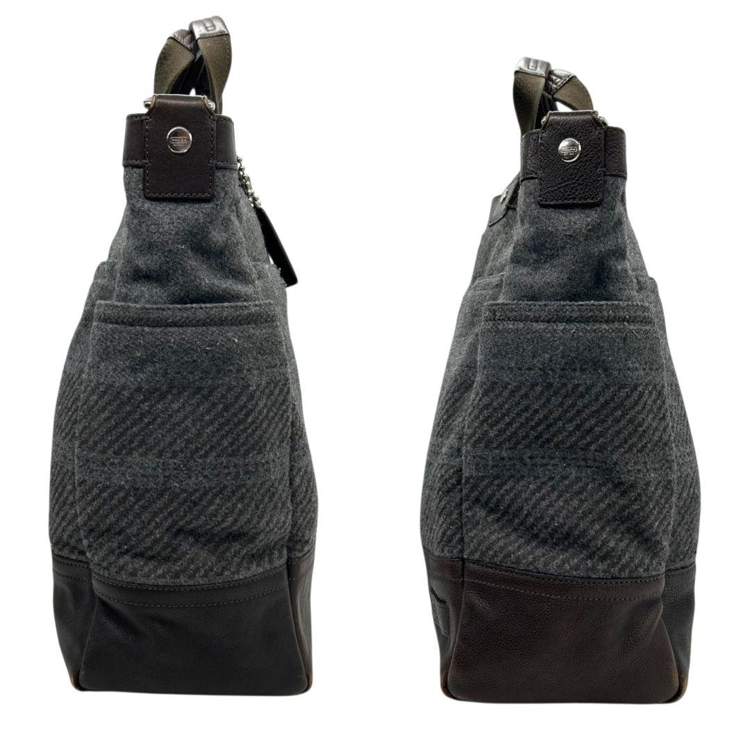 コーチ トートバッグ グレー ヘリンボーン 2way A4収納可 斜め掛け可 ウール レザー 本革 ハンドバッグ ショルダーバッグ 自立可 チャーム付き F70531 ブラウン COACH T7