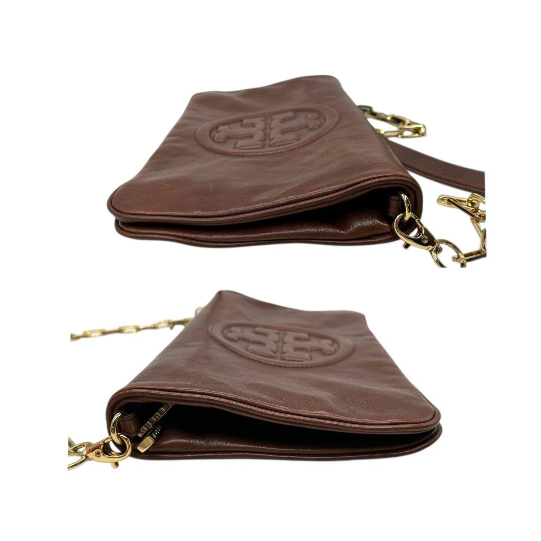 トリーバーチ　ショルダーバッグ　ブラウン　マックグロー　チェーン　デカロゴ　レザー　本革　ハンドバッグ　クラッチバッグ　ワンショルダー　ゴールド金具　フラップ　TORY BURCH　オシャレ　本物保証　鑑定済　スピード発送