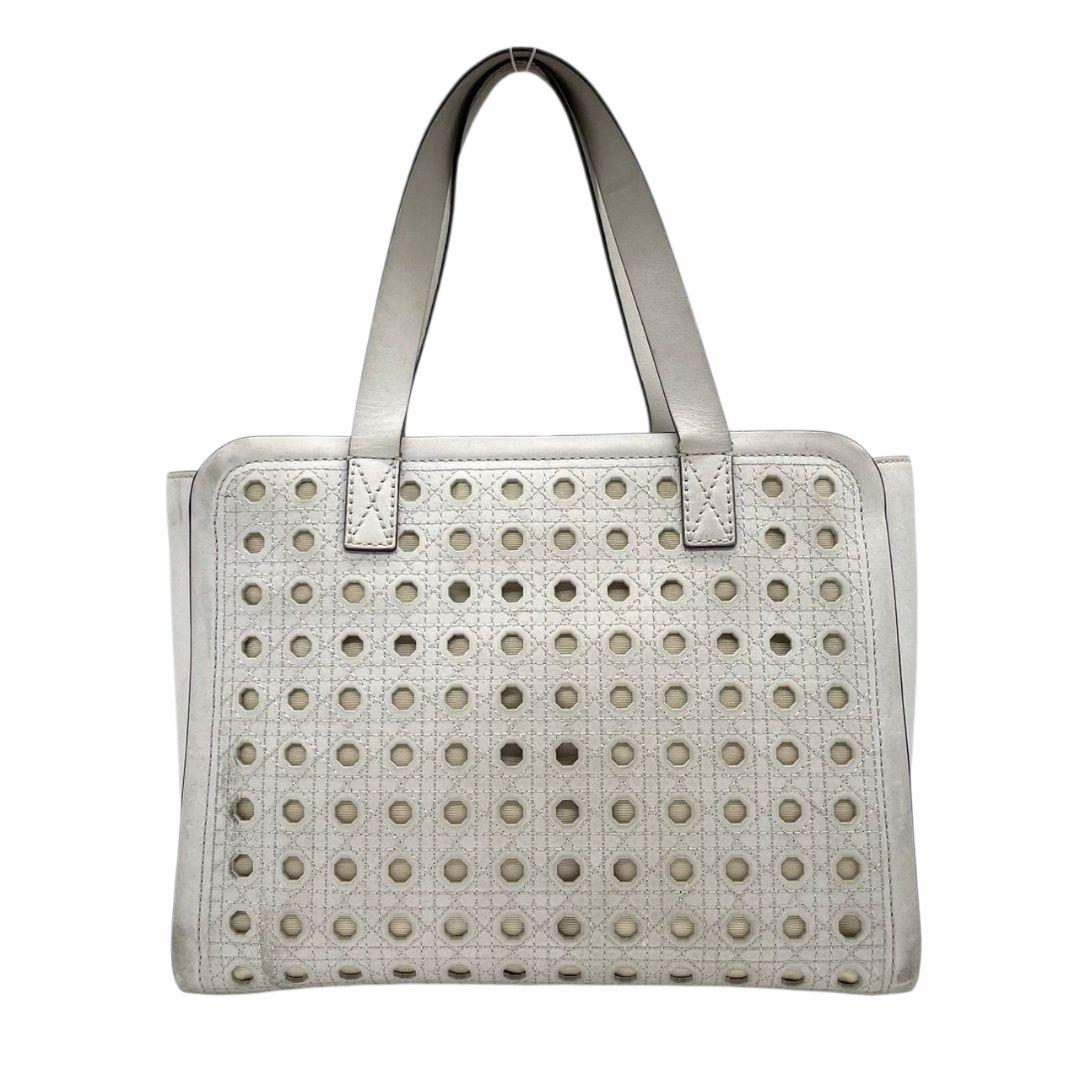 ケイトスペード　トートバッグ　白　ロゴ　パンチング　ワンショルダー　A4収納　T4　ハンドバッグ　kate spade　レザー　本革　肩掛け可　肩かけ可　ゴールド金具　ホワイト