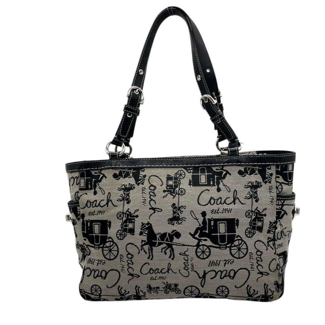 美品　コーチ　トートバッグ　グレー　馬車柄　総柄　ワンショル　キャンバス　T2　ハンドバッグ　COACH　レザー　本革　肩掛け可　肩かけ可　シルバー金具　チャーム付き　F14443