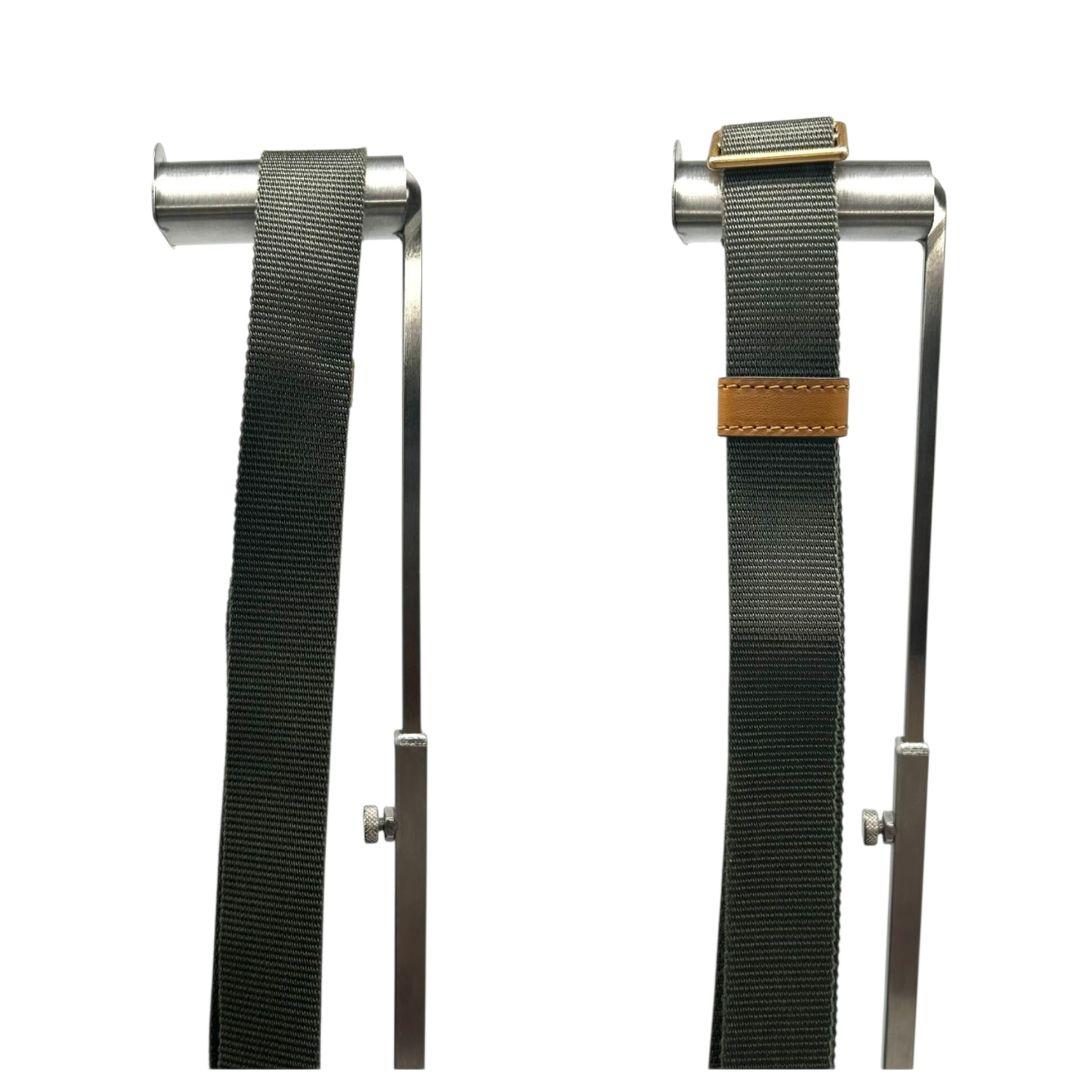 美品 トリーバーチ ショルダーバッグ 緑 ナイロン 2way A4収納可 トートバッグ ハンドバッグ 自立可 斜め掛け可 ゴールド金具 チャーム付き カーキ ブラウン レザー 本革 TORY BURCH