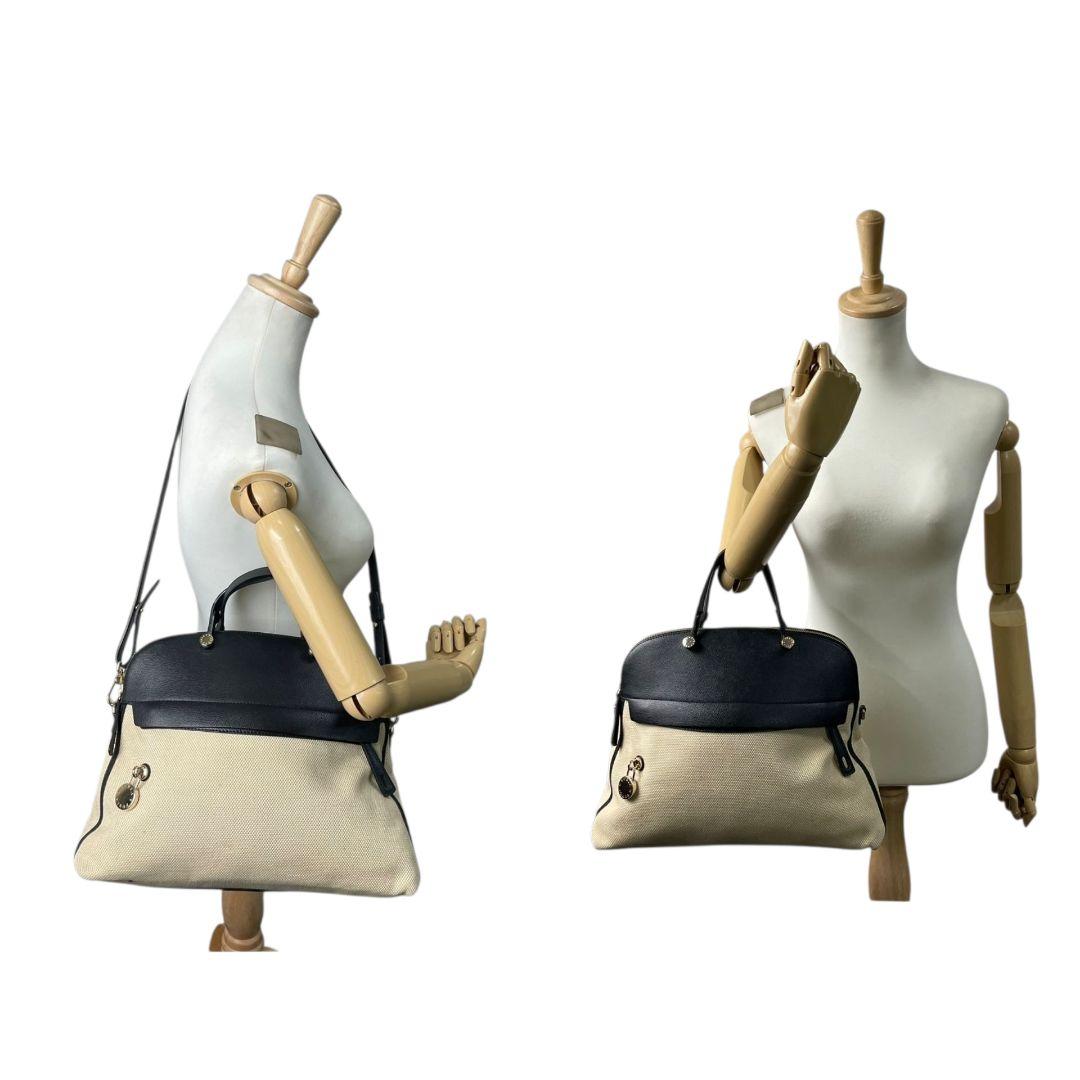 フルラ ハンドバッグ 黒 ブラック ベージュ バイカラー 2way トートバッグ ショルダーバッグ 斜め掛け可 A4収納可 キャンバス レザー 本革 ゴールド金具 ロゴプレート 南京錠 FURLA