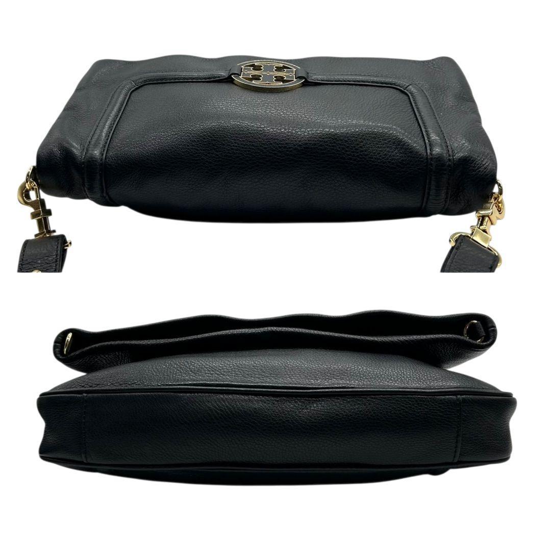 美品 トリーバーチ ショルダーバッグ 黒 デカロゴ フラップ s10 本革 A4収納 斜め掛け可 ブラック ゴールド金具 Tory Burch 上品 高級感