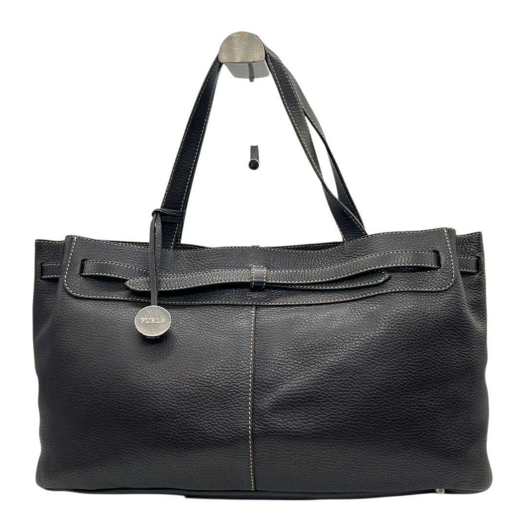 フルラ FURLA トートバッグ 茶 ロゴチャーム ワンショルダー A4収納 ハンドバッグ 本革 肩掛け可 肩かけ可 ブラウン シルバー金具 s95