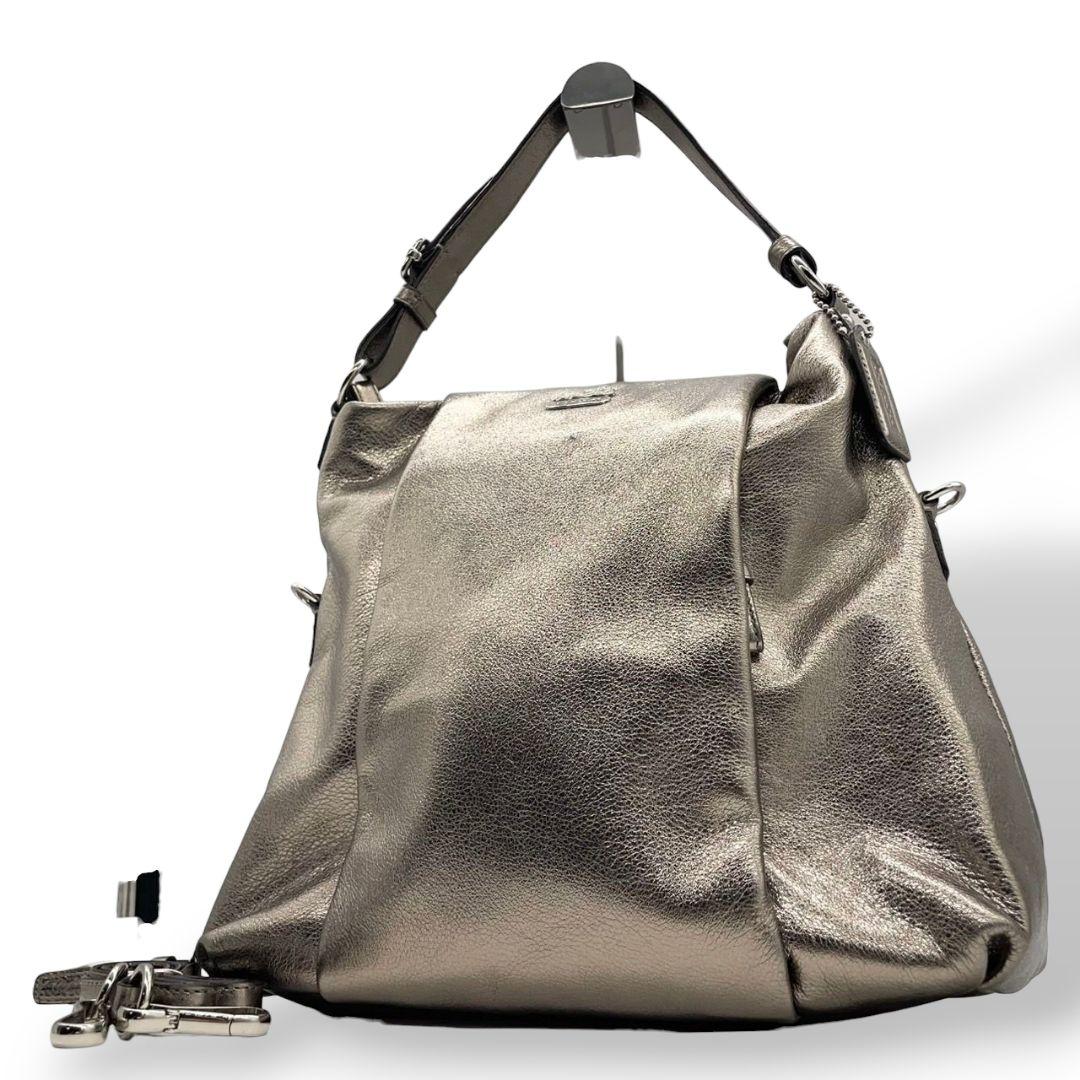 コーチ COACH ショルダーバッグ トートバッグ ゴールド ホーボー 2way レザー 本革 A4収納 斜め掛け可 ハンドバッグ ロゴプレート チャーム付き 21763 s98