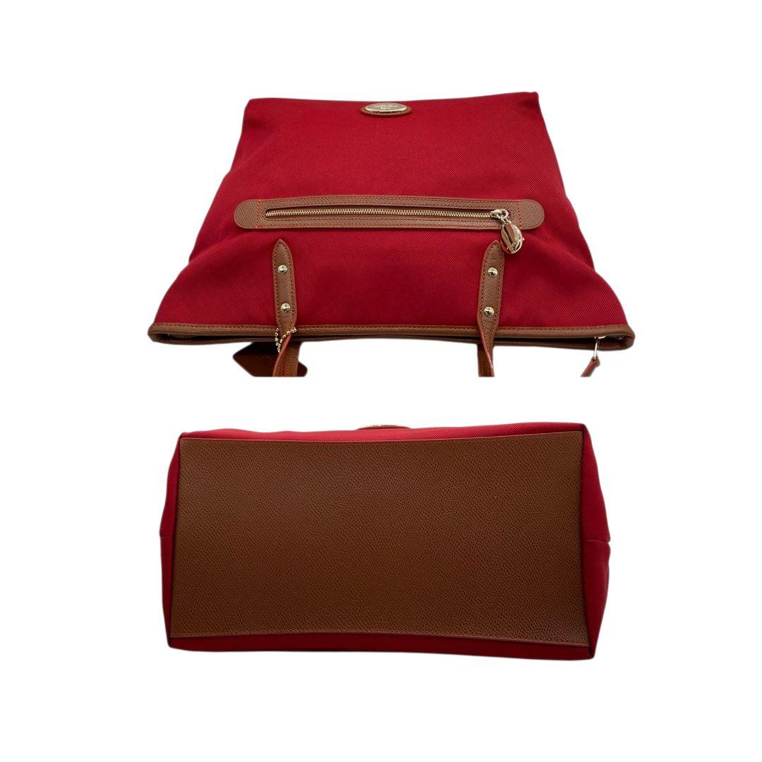 美品 コーチ トートバッグ 赤 A4収納 ワンショルダー キャンバス u16 ハンドバッグ 肩掛け可 肩かけ可 レッド レザー ゴールド金具 ロゴプレート ロゴタグ チャーム付き COACH F37237