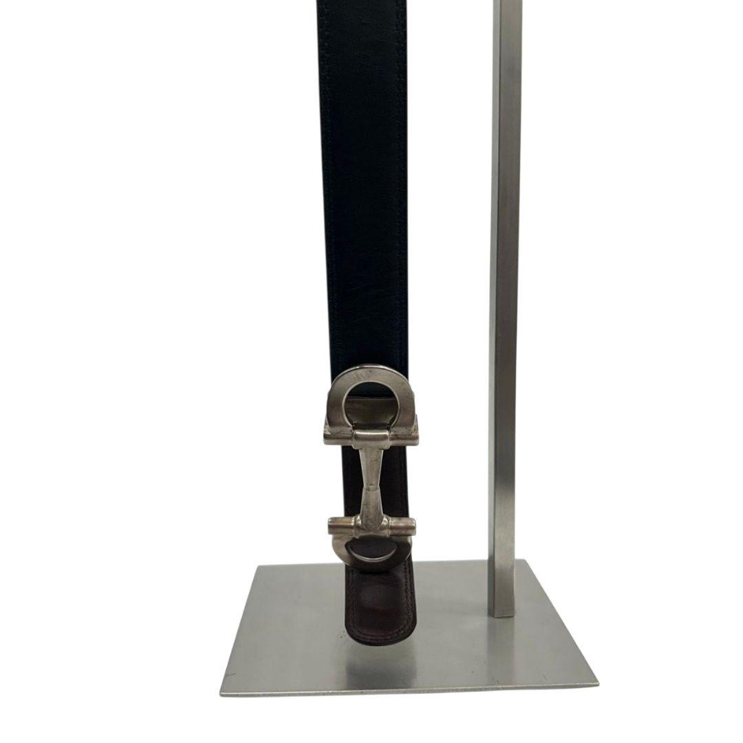 美品 フェラガモ ベルト 黒 ブラック ガンチーニ ロゴ シルバー金具 PX-2 レザー 本革 高級 ブランド Salvatore Ferragamo