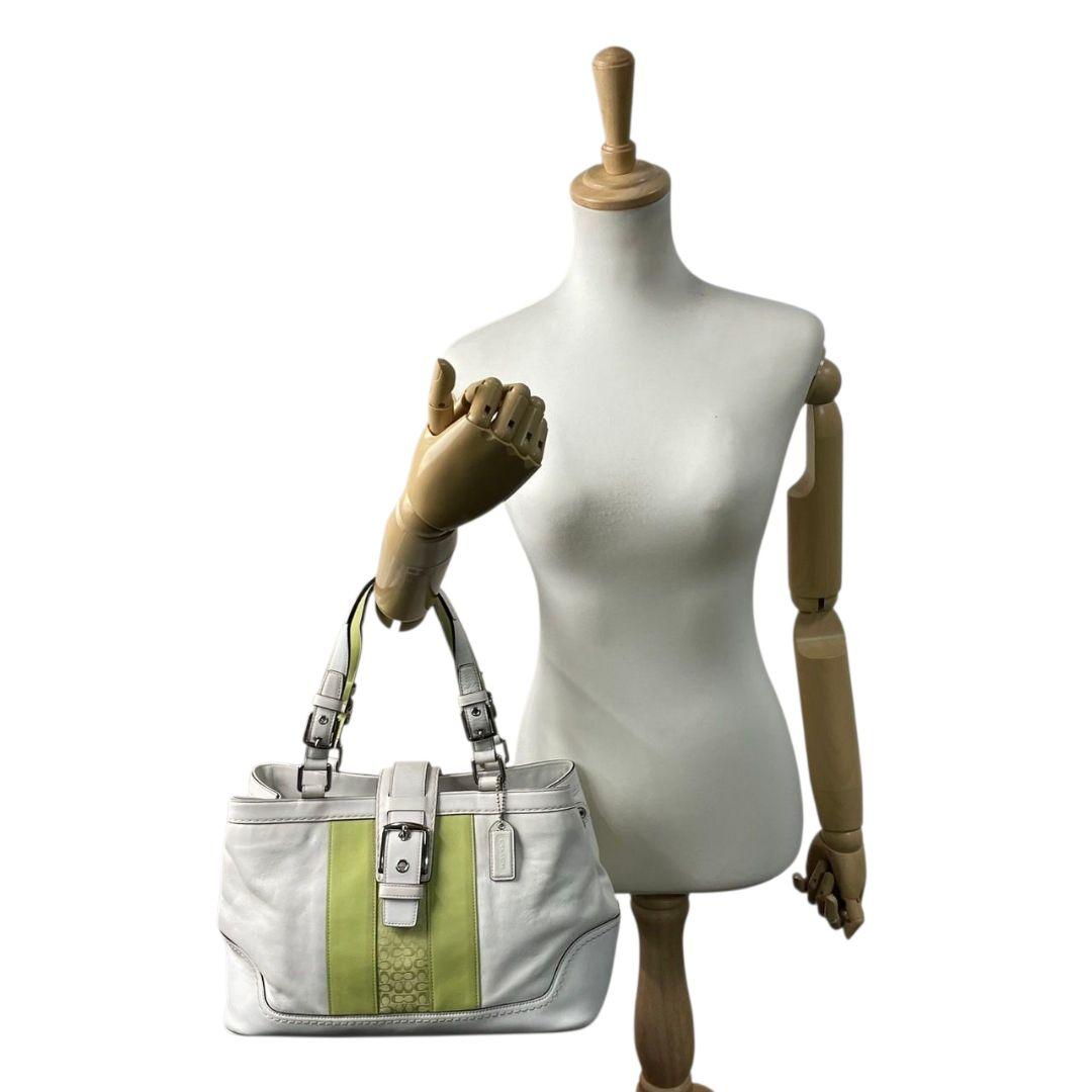 コーチ ハンドバッグ 白 バイカラー ワンショルダー レザー 本革 T2 トートバッグ COACH 肩掛け可 肩かけ可 シルバー金具 ロゴタグ F11345 ホワイト グリーン