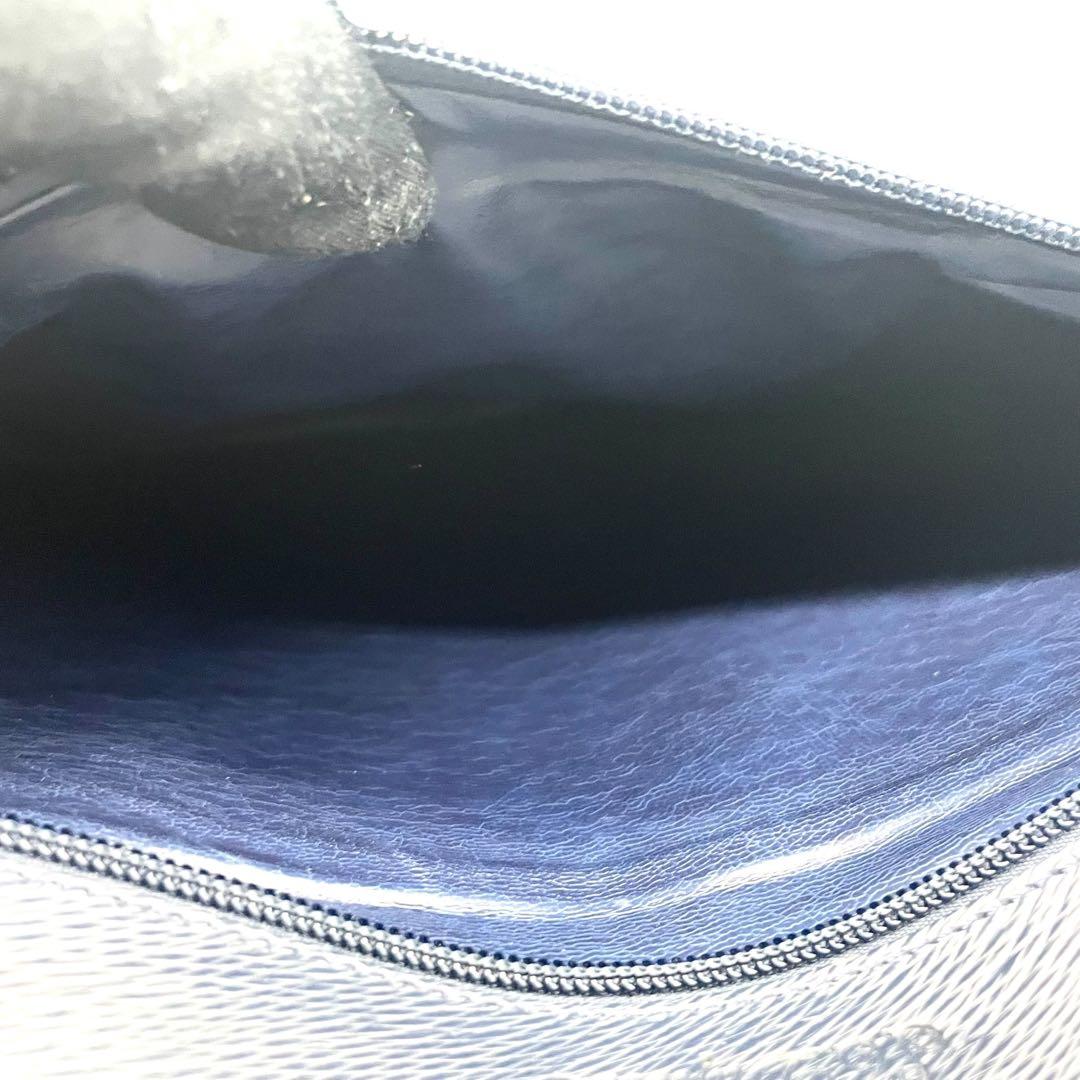 デュポン ビジネスバッグ ネイビー レザー ブリーフケース フラップ シルバー金具 ロゴ刻印 A4収納可 大容量 通勤 出張 自立型 ハンドバッグ メンズ