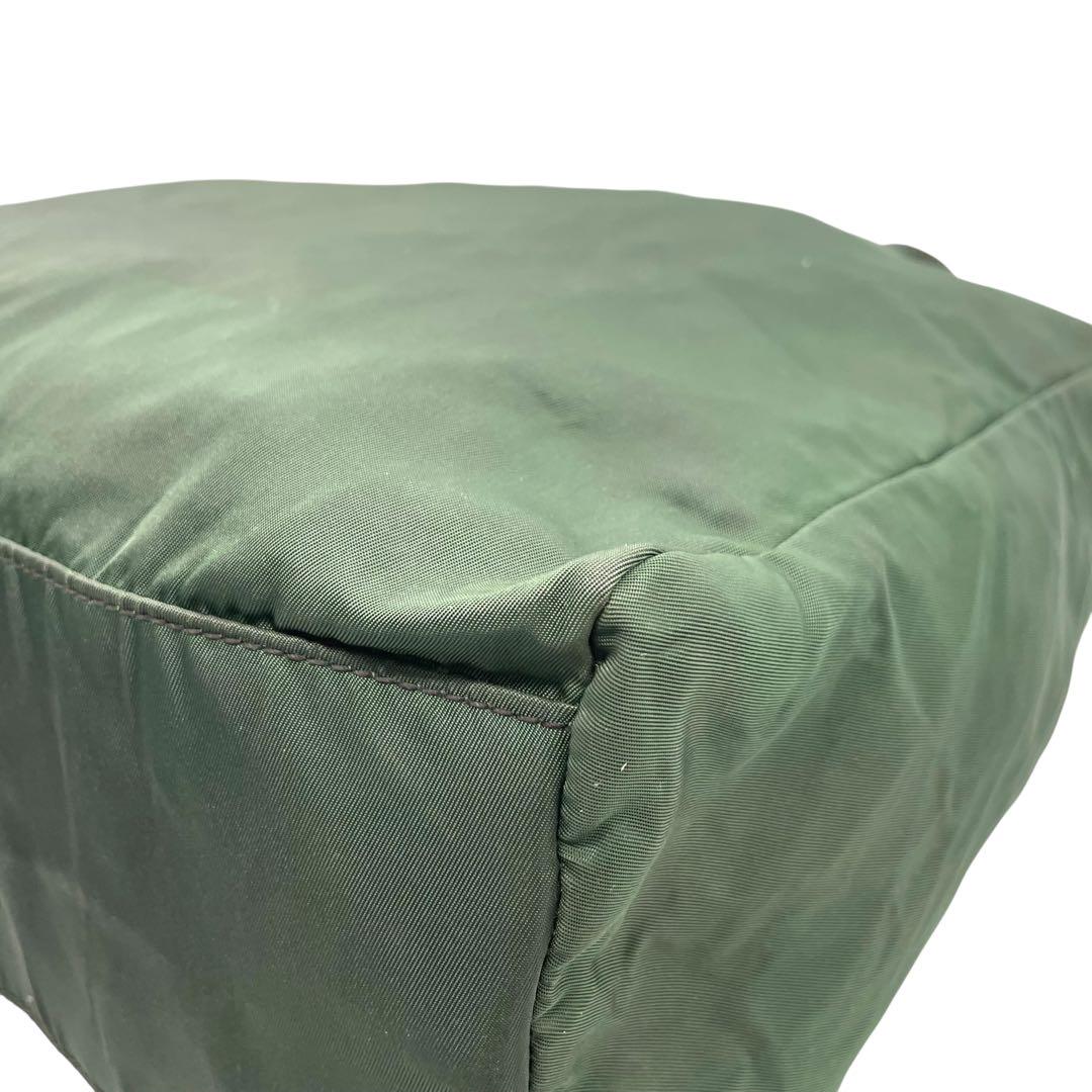 プラダ テスートナイロン ハンドバッグ 三角ロゴ カーキ グリーン トライアングル トートバッグ コンパクト ナイロン シルバー金具 PRADA レディース