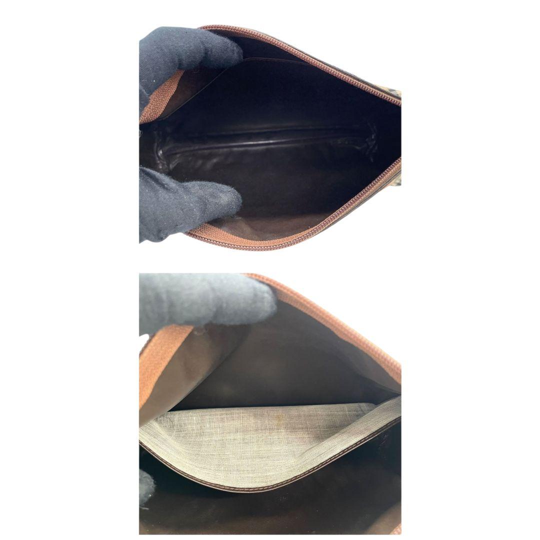 バーバリー Burberrys ポーチ ベージュ ノバチェック ホースロゴ セカンドバッグ クラッチバッグ キャンバス レザー 本革 ロゴプレート T1 レディース