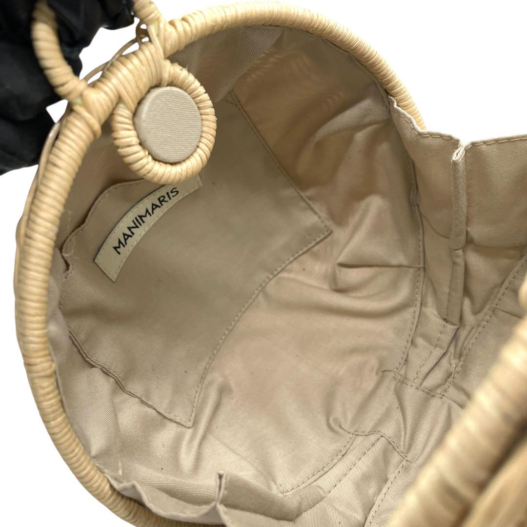 美品 マニマリス フルムーンバスケット かごバッグ 丸型 ショルダーバッグ クロスボディー 牛革ベルト付き コンパクト ベージュ ブラック ゴールド金具 MANIMARIS レディース
