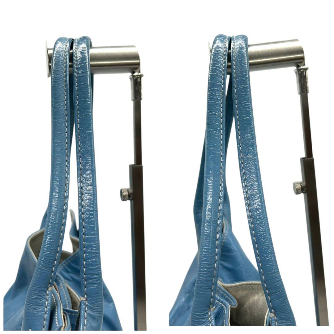 ハマノ トートバッグ 青 ブルー A4収納可 ワンショルダー レザー 本革 ハンドバッグ 自立可 肩掛け可 肩かけ可 ロゴプレート 上品 HAMANO T2