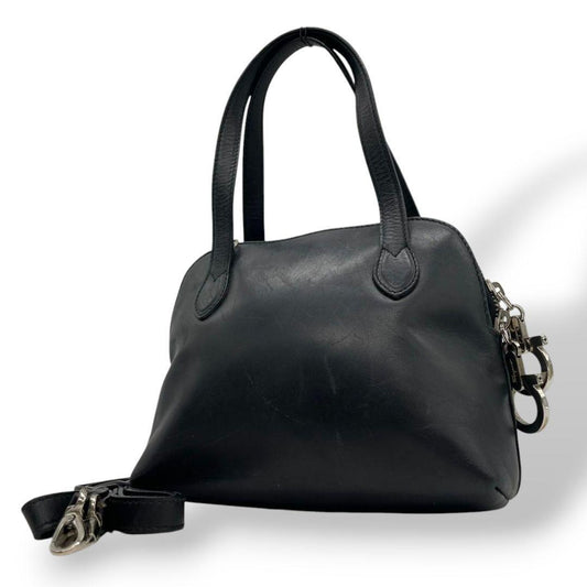 美品 フェラガモ ハンドバッグ 2way 黒 ガンチーニ チャーム付き レザー 本革 ショルダーバッグ 斜め掛け可 自立可 シルバー金具 Salvatore Ferragamo ブラック E6 6664