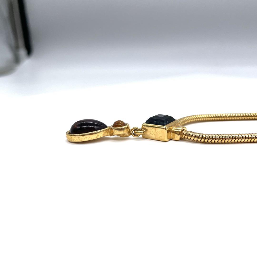 美品 モネ MONET ネックレス i6 カラーストーン ゴールド オレンジ ネイビー レディース アクセサリー ゴールド金具 ロゴ刻印 パリ 高級